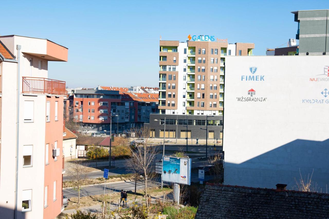 Laura Apartment 诺威萨 外观 照片