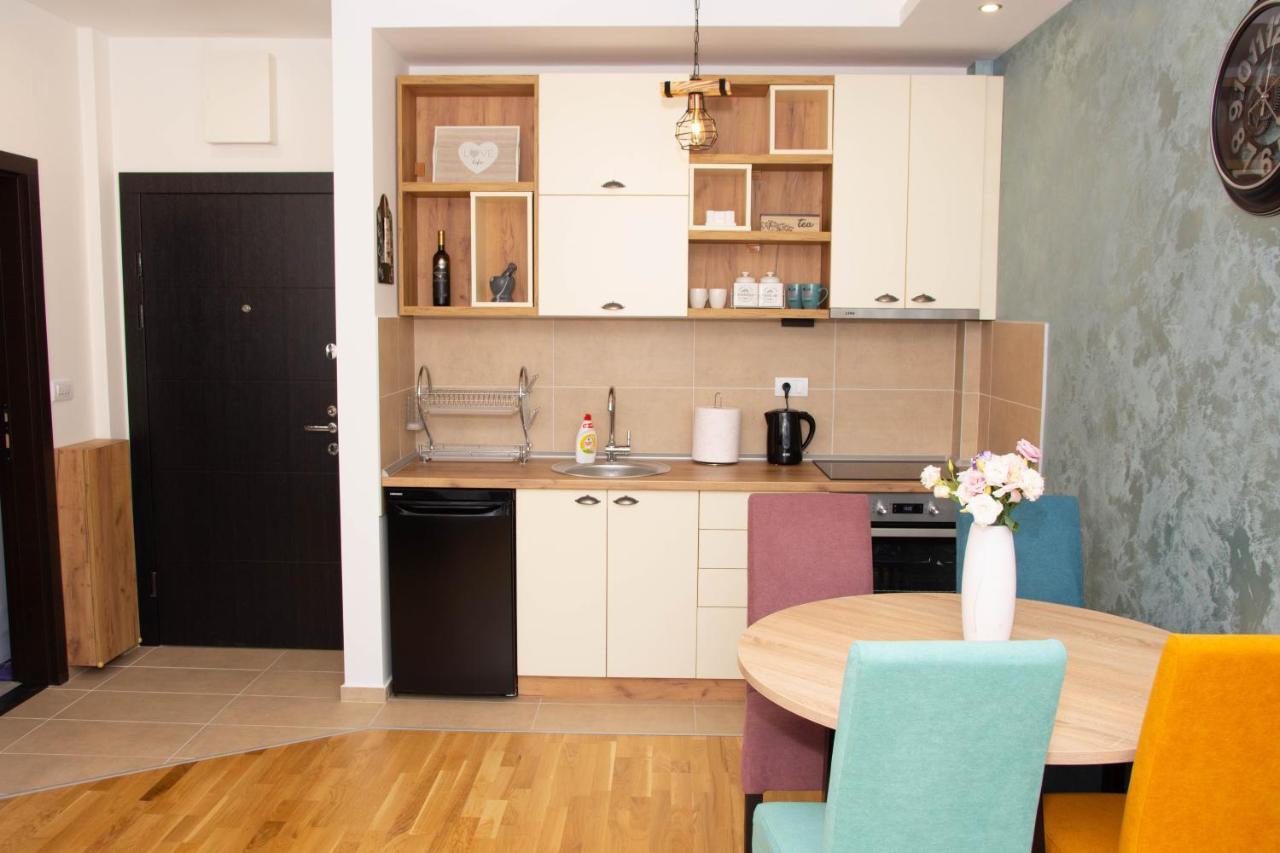 Laura Apartment 诺威萨 外观 照片